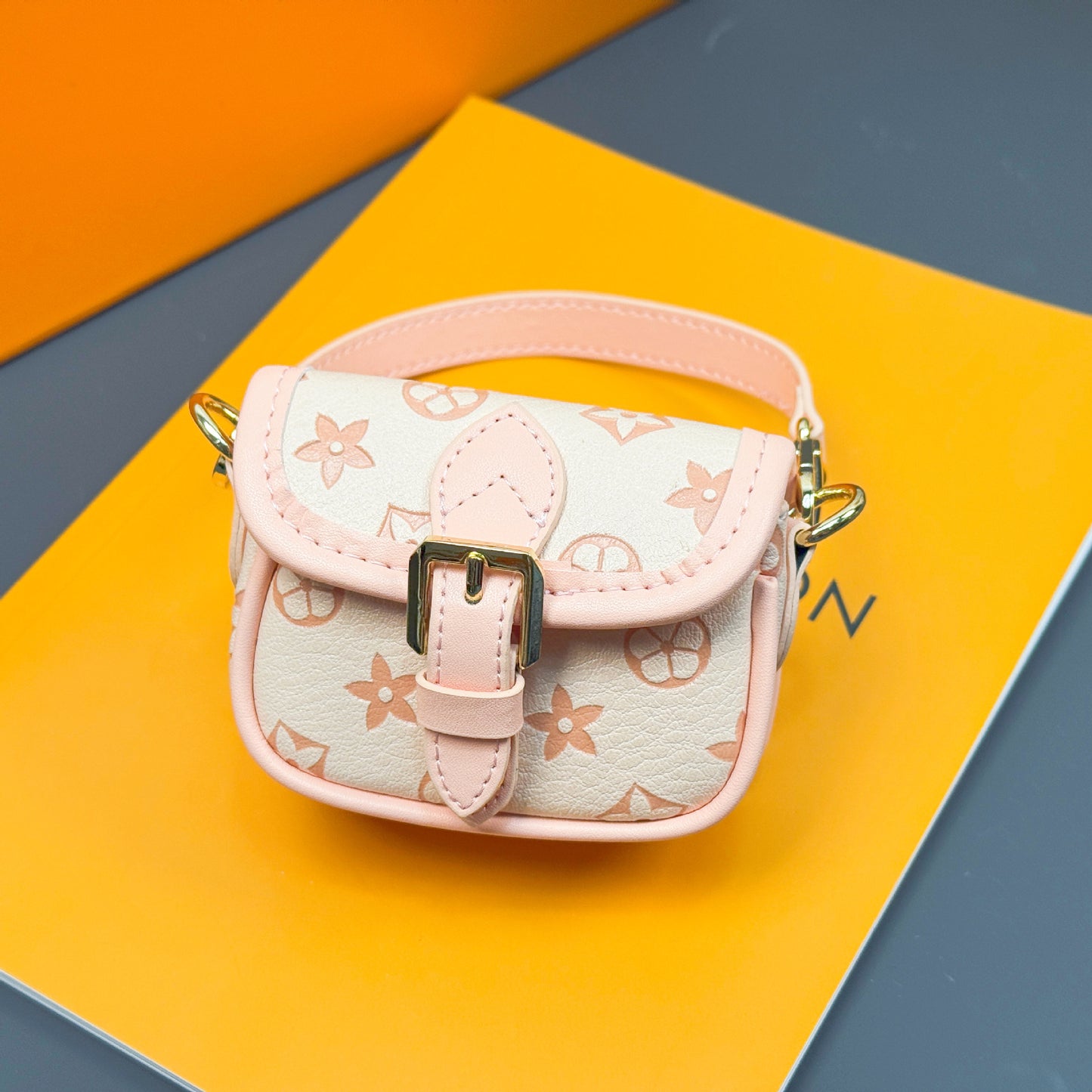 K3 Mini Club Bag (Diane Bag)